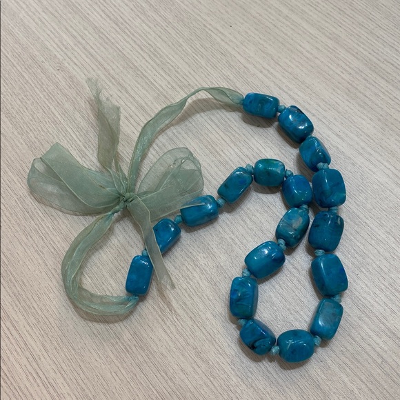 Beaded blue necklace - Picture 3 of 3